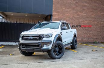 FORD-RANGER-VAPOR-MATTE-BLACK